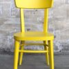 sedia colore giallo
