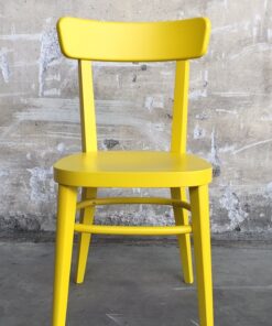 sedia colore giallo
